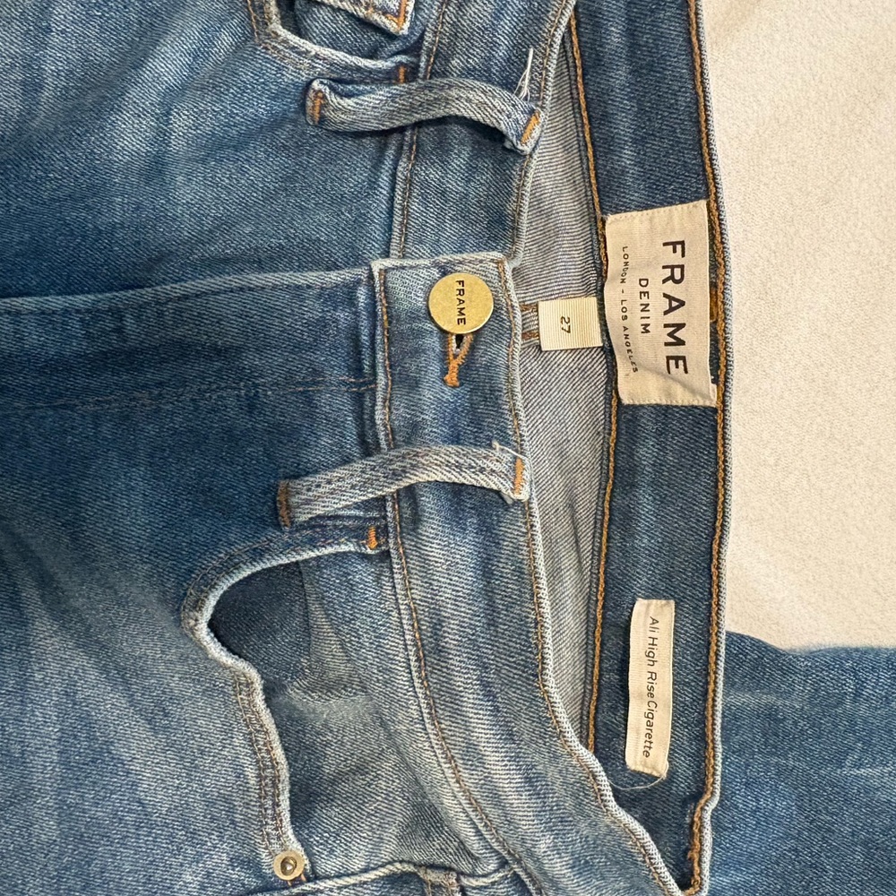Frame Ali High Rise Cigarette Jeans - Picture 2 of 3